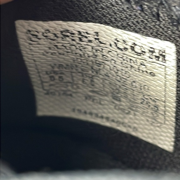 Sorel Out N About Slip On Wedge Boots - Picture 8 of 9